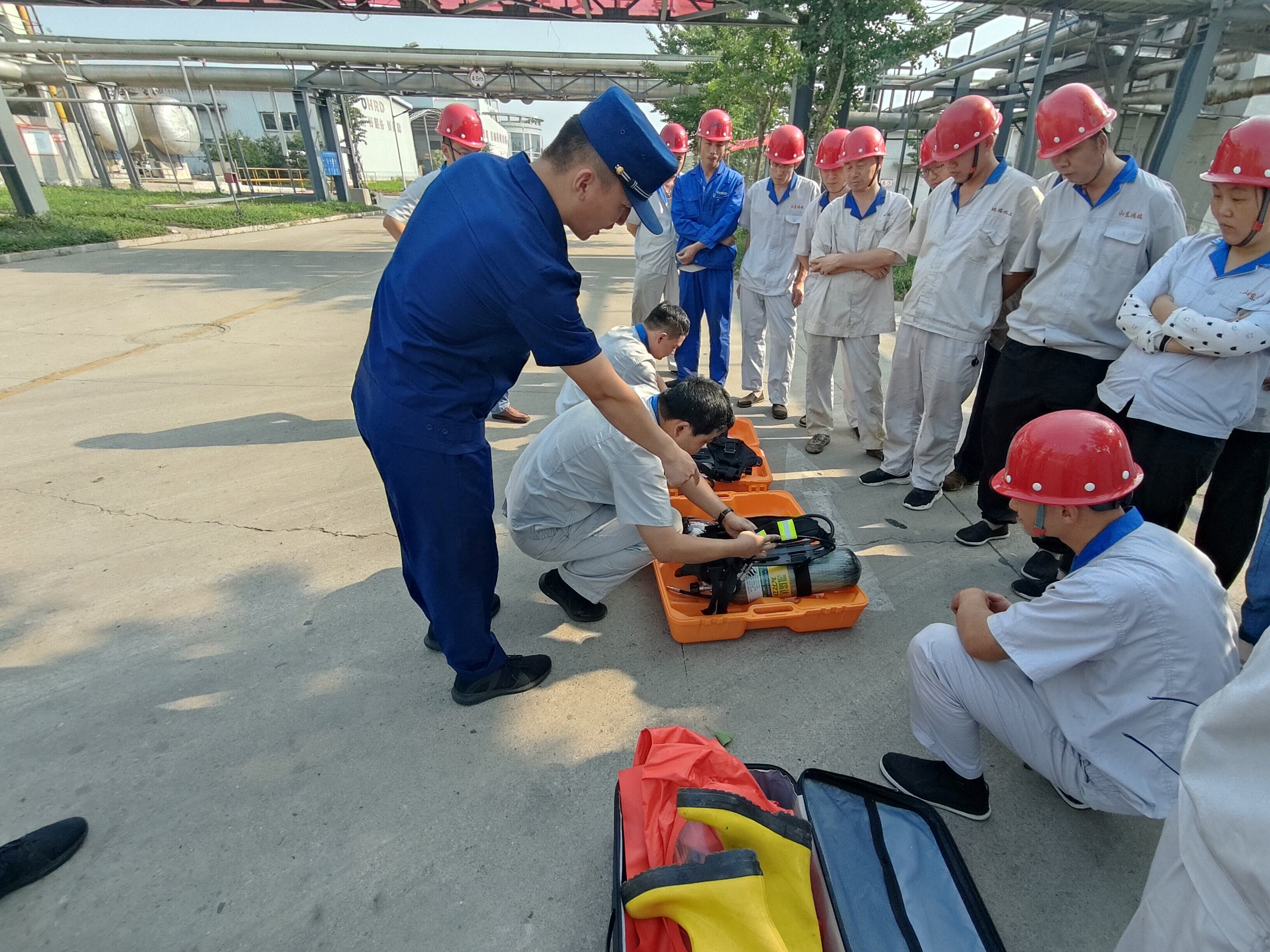 鴻瑞公司舉辦22年度安全月消防培訓(xùn)專題活動